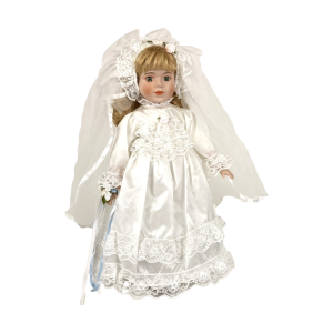 Porseleinen pop in bruidskleding uit The Classic Collection. Naam: Crystal. Genummerd in de nek: 4970. Lengte: 40 cm. In prachtige staat.