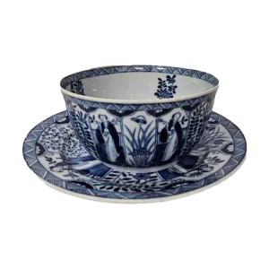 Mosa Lange Lijs kom met schotel, voorzien van Mosa-teken. Ideaal als ramen bowl of voor soep. Tijdloos design en stevige kwaliteit met vintage uitstraling.