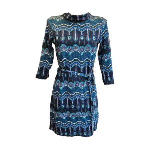 Stijlvolle gebreide blauwe jurk van King Louie in maat S. Zacht, comfortabel en vrouwelijk met perfecte pasvorm voor elke dag.