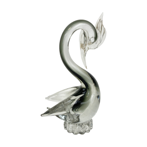 Sculptuur van een zwaan, gemaakt van Murano glas (Italië). In groen/transparant. Hoogte: 22 cm. Breedte: 15 cm. Diepte: 8 cm. In uitstekende staat.
