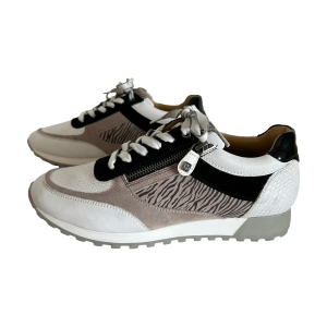 Image of Helioform – Sneakers – Zwart/Wit – Leer – Maat 40 (Preloved)